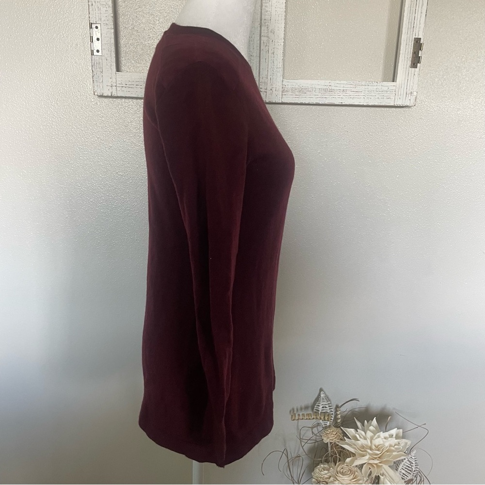 GAP Women's Burgundy Crew Neck Sweater - Picture 3 of 8